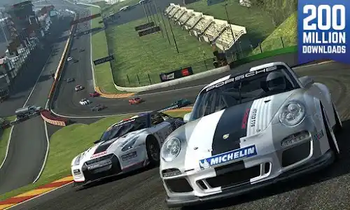 Real Racing  3 screenshot 4